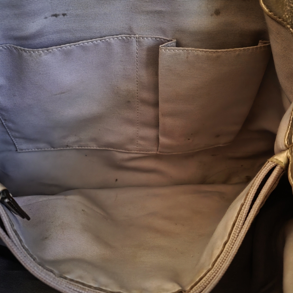 LOW START Coach Leather Shoulder Bag Cream w/ Metallic Trim Buckle Detail - Picture 14 of 16